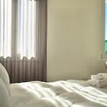 Royal Garden Luxury Rooms