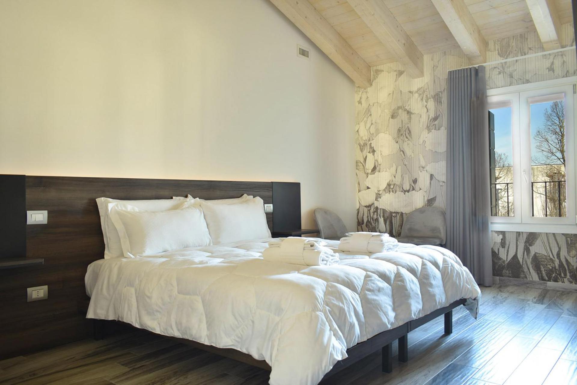 Affittacamere Royal Garden Luxury *
