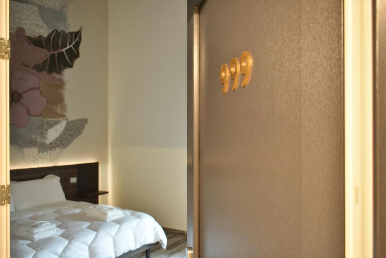 Royal Garden Luxury *